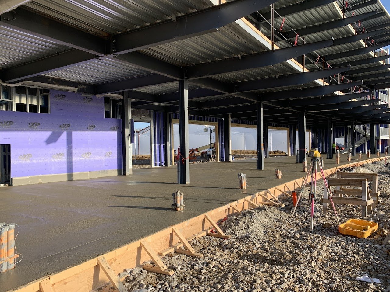 Lower tee-line structure at Top Golf Midtown